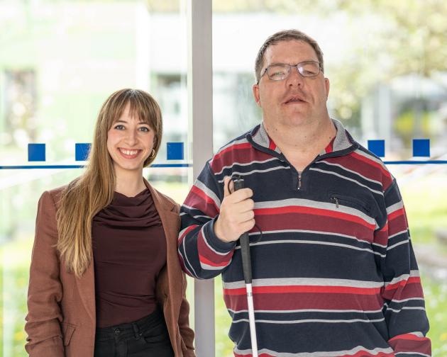 Portrait von Janina Pohl und Thorsten Büchner